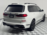 Used 2022 BMW X7 M50i image 5