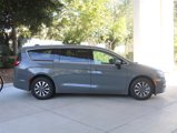 New 2023 Chrysler Pacifica Touring-L image 4