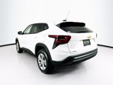 Used 2025 Chevrolet Trax LS image 5