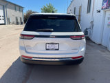 Used 2023 Jeep Grand Cherokee Laredo image 4
