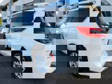 Used 2022 Chrysler Pacifica Touring-L image 5