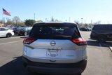 Used 2023 Nissan Rogue SV image 3