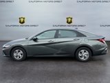Used 2025 Hyundai Elantra SE image 2
