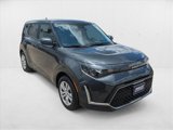 Used 2024 Kia Soul LX image 3