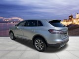 Used 2023 Lincoln Nautilus Reserve image 3