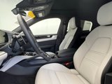 Used 2025 Porsche Cayenne Coupe image 5