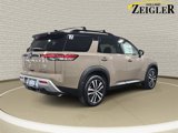 New 2025 Nissan Pathfinder Platinum image 5