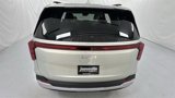 New 2026 Kia Carnival EX image 4