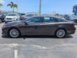 Used 2019 Toyota Avalon Limited image 4