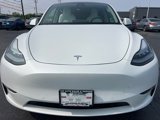 Used 2022 Tesla Model Y Long Range image 2