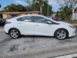 Used 2017 Chevrolet Volt LT w/ Comfort Package image 4