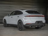 New 2025 Porsche Cayenne Coupe image 3