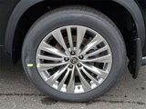 New 2025 Toyota Highlander Platinum image 5