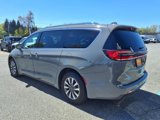 Certified 2021 Chrysler Pacifica Touring-L image 5