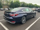 New 2025 Lexus ES 300h w/ Premium Package image 3