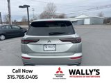 New 2025 Mitsubishi Outlander SE image 4