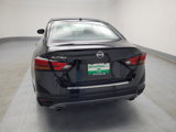 Used 2021 Nissan Altima 2.5 SR w/ SR Premium Package image 6
