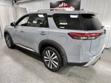 Used 2022 Nissan Pathfinder Platinum image 6