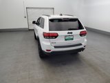 Used 2019 Jeep Grand Cherokee Laredo image 6
