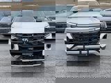 New 2025 Volkswagen Atlas Peak Edition SE image 3