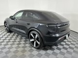 Used 2025 Porsche Macan 4 Electric image 3