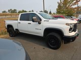 Used 2025 Chevrolet Silverado 2500 ZR2 w/ Technology Package image 4