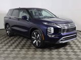 New 2025 Mitsubishi Outlander SE image 2