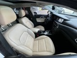 Used 2017 INFINITI QX30 Premium w/ Navigation Package image 4
