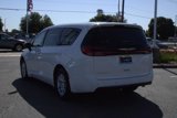Used 2023 Chrysler Pacifica Touring-L image 5