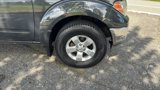 Used 2010 Nissan Frontier SE image 4