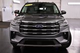 Used 2025 Ford Explorer Active w/ Active Comfort Package image 2