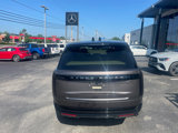 Used 2025 Land Rover Range Rover SE image 3