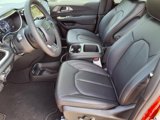 New 2025 Chrysler Pacifica Select image 6