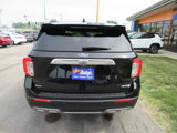 Used 2024 Ford Explorer XLT w/ Equipment Group 202A image 4