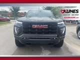 New 2025 GMC Canyon Elevation w/ Convenience Package image 3