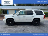 Used 2010 Cadillac Escalade AWD image 3