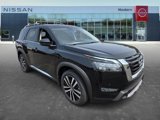New 2025 Nissan Pathfinder Platinum image 3