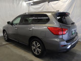Used 2020 Nissan Pathfinder SV image 3
