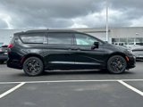 New 2025 Chrysler Pacifica Premium image 2
