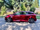 Used 2015 Ford Focus SE w/ SE Sport Package image 2