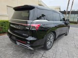 New 2025 INFINITI QX80 Luxe image 3