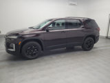 Used 2022 Chevrolet Traverse LT image 2