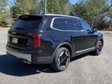 New 2025 Kia Telluride S image 3
