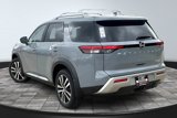 New 2025 Nissan Pathfinder Platinum image 3