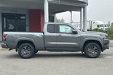 New 2025 Nissan Frontier SV image 3