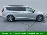 Certified 2023 Chrysler Pacifica Limited image 2