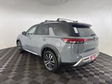 New 2025 Nissan Pathfinder Platinum image 6