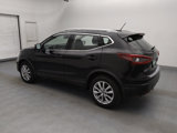 Used 2021 Nissan Rogue Sport SV image 3