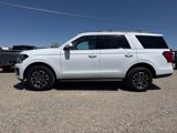 Used 2024 Ford Expedition XLT image 3