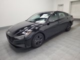 Used 2023 Hyundai Elantra SEL image 2